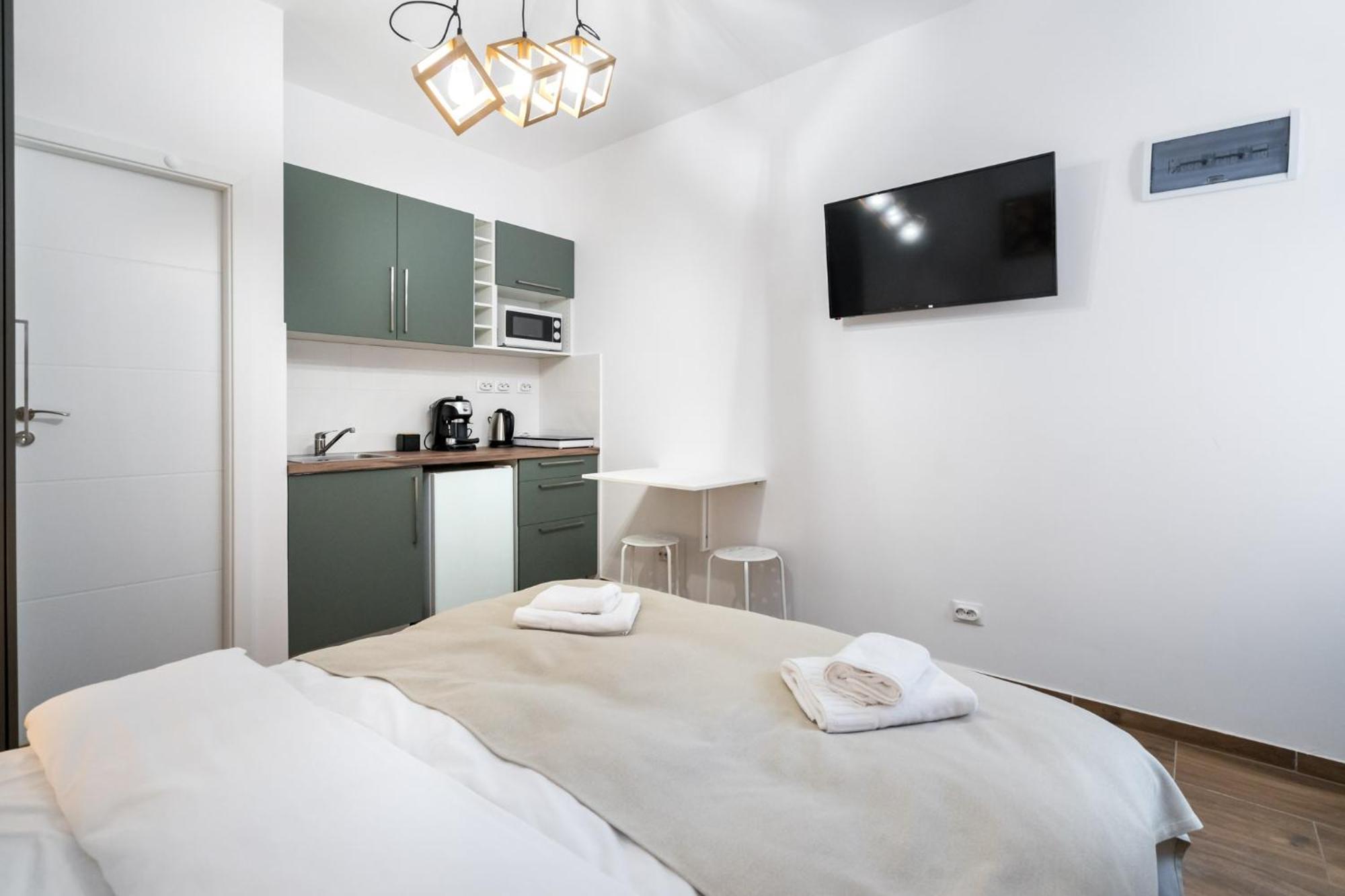 Urban Walls Apartments 5B Bucureşti Ngoại thất bức ảnh