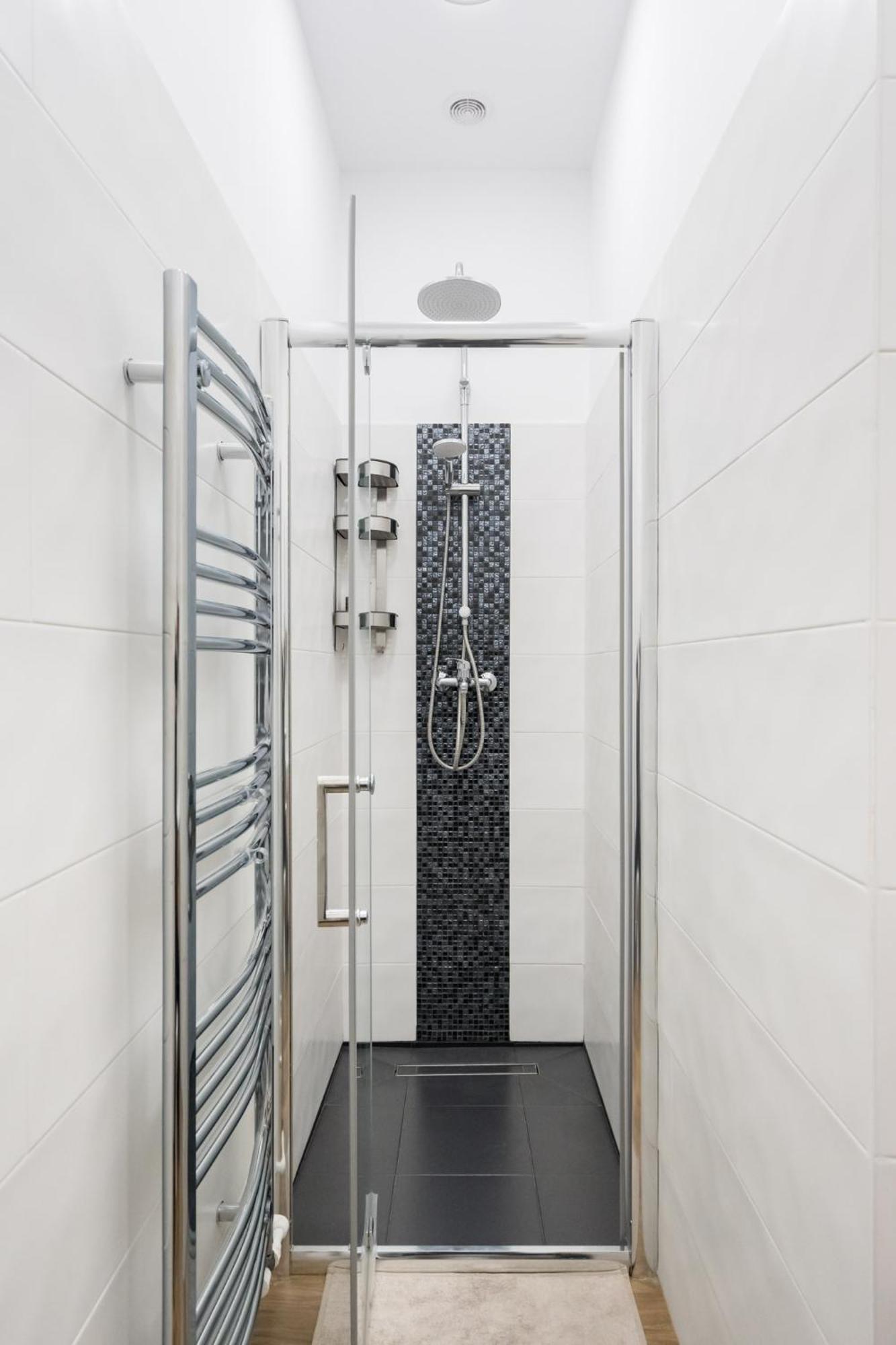 Urban Walls Apartments 5B Bucureşti Ngoại thất bức ảnh